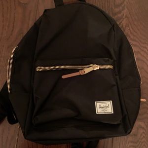 Small Black Hershel Backpack - mint condition